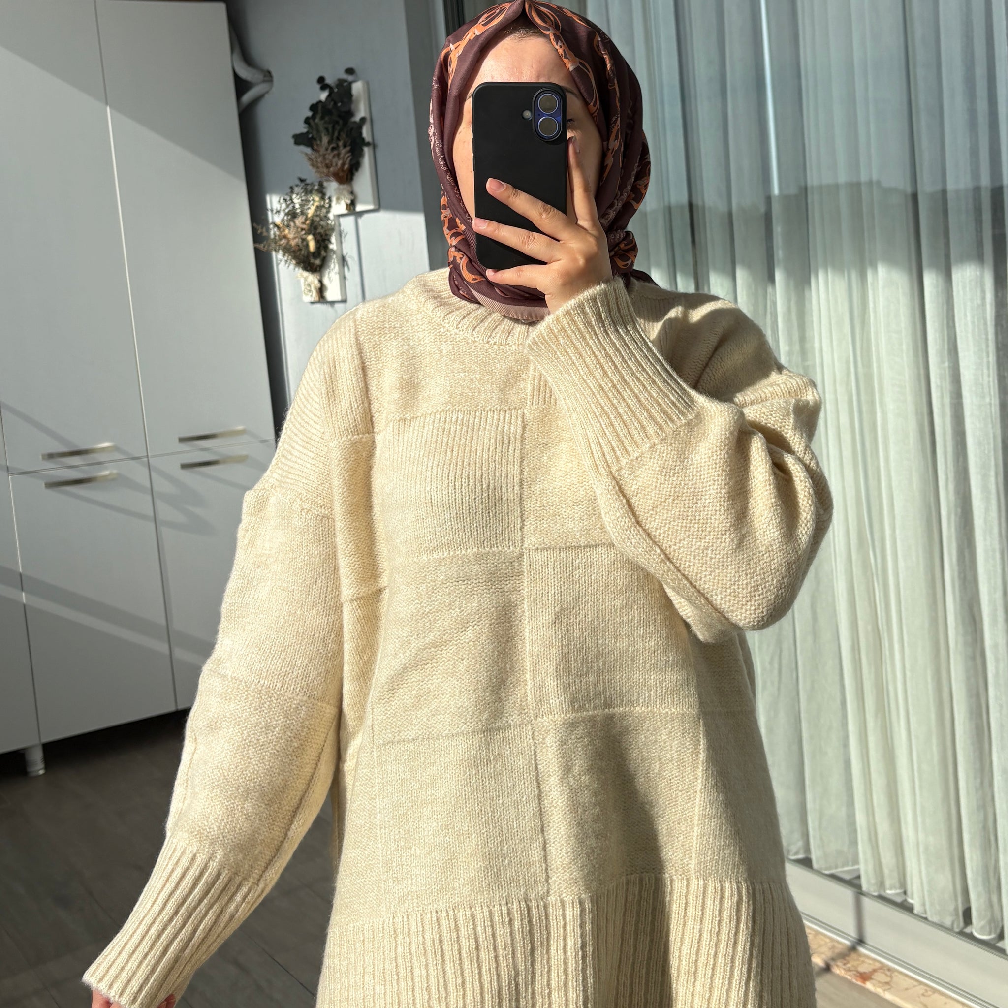 Baklava Desen Krem Kazak